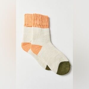 Urban Outfitters Thick Puffy Fluffy Plush Warm Winter Colorblock Socks
